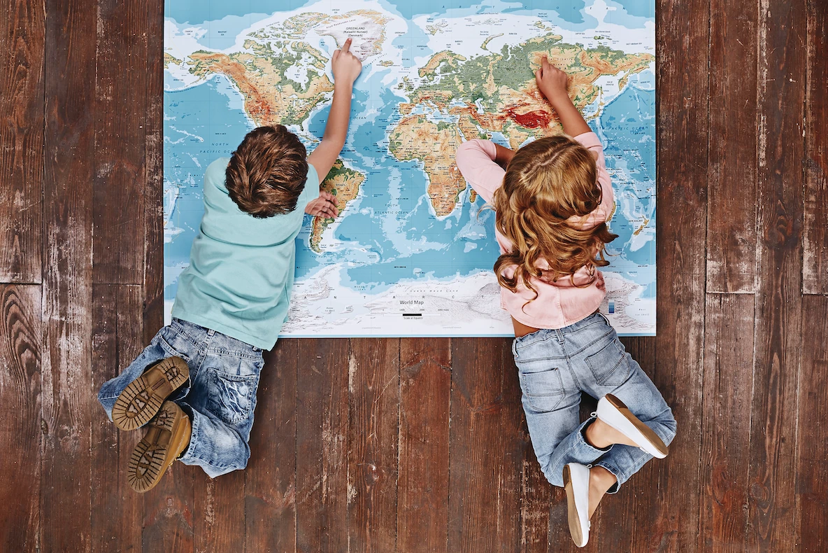 The World on Paper: How Maps Shape the Way We See Reality